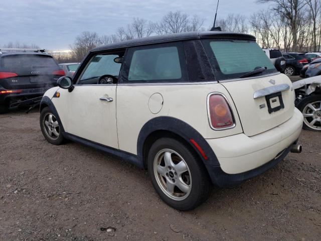Photo 2 from auction – 2008 MINI COOPER with VIN WMWMF33588TT64554