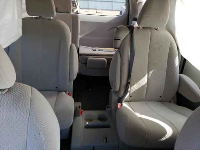 Photo 10 from auction – 2014 TOYOTA SIENNA LE with VIN 5TDKK3DC5ES431060