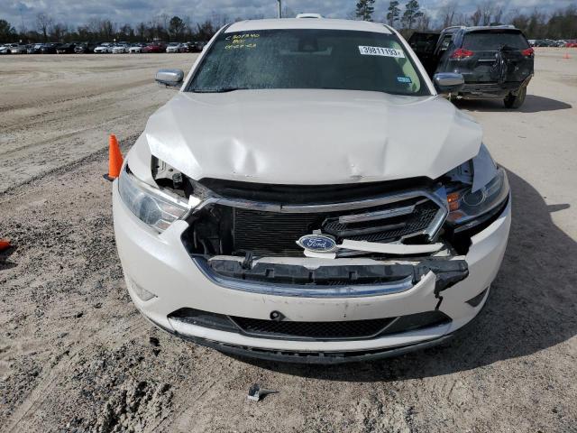 Photo 5 from auction – 2017 FORD TAURUS LIM with VIN 1FAHP2F86HG102418