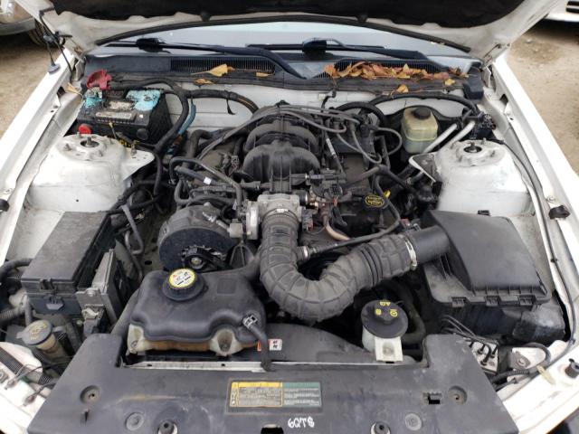 Photo 11 from auction – 2005 FORD MUSTANG with VIN 1ZVFT80N355144175