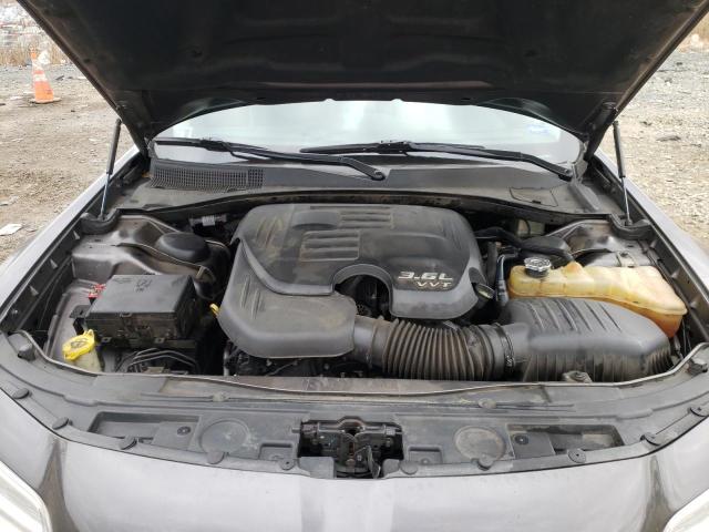 Photo 11 from auction – 2016 CHRYSLER 300C with VIN 2C3CCAEG6GH116720