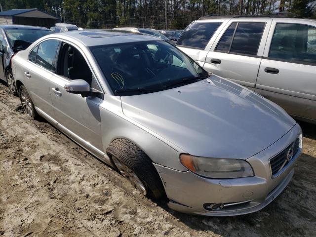 Photo 4 from auction – 2010 VOLVO S80 3.2 with VIN YV1960AS1A1129067