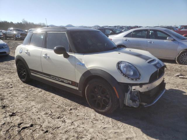 Photo 4 from auction – 2016 MINI COOPER S with VIN WMWXU3C58G2D27689