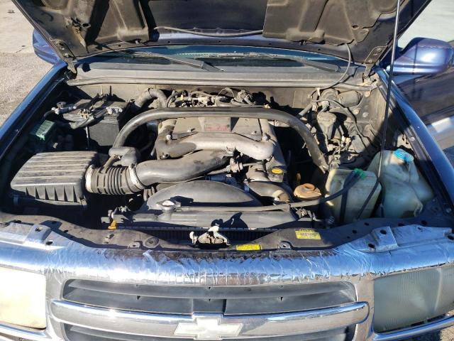 Photo 11 from auction – 2001 CHEVROLET TRACKER LT with VIN 2CNBE634316935271