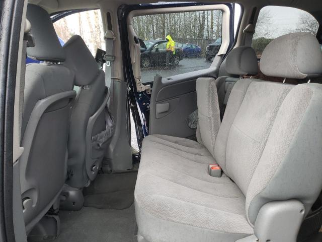 Photo 11 from auction – 2006 CHRYSLER TOWN & COU with VIN 1A4GP45RX6B528094