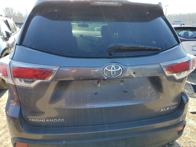 Photo 6 from auction – 2016 TOYOTA HIGHLA XLE with VIN 5TDJKRFH2GS355968