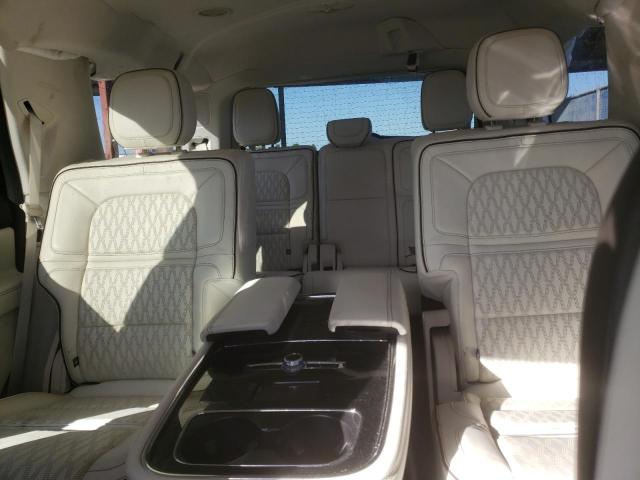 Photo 10 from auction – 2018 LINCOLN NAVIGATOR with VIN 5LMJJ2TT5JEL04019