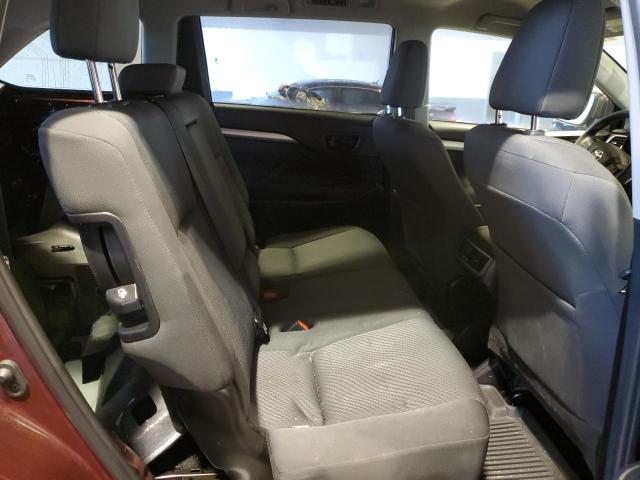 Photo 11 from auction – 2019 TOYOTA HIGHLANDER with VIN 5TDBZRFH0KS924602