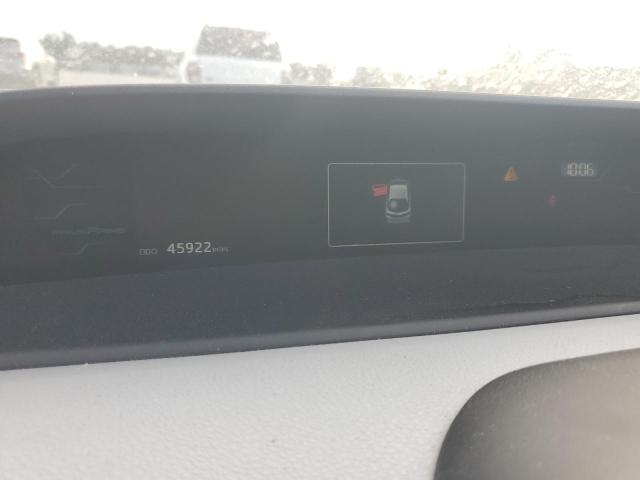 Photo 9 from auction – 2017 TOYOTA PRIUS PRIM with VIN JTDKARFP2H3026737