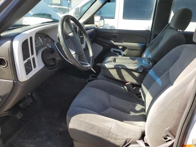 Photo 7 from auction – 2004 CHEVROLET SILVERADO with VIN 2GCEC19V241373729
