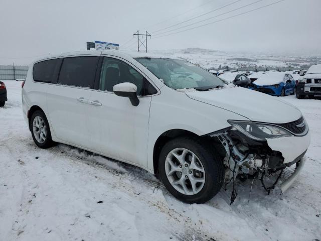Photo 4 from auction – 2017 CHRYSLER PACIFICA T with VIN 2C4RC1BG8HR781978