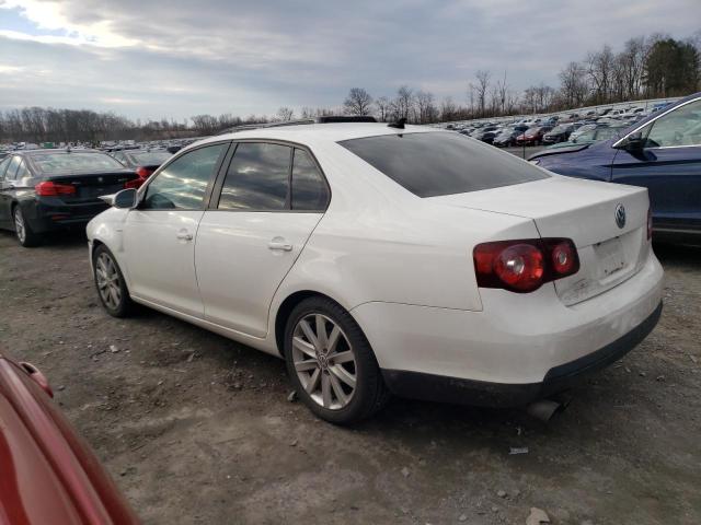 Photo 2 from auction – 2010 VOLKSWAGEN JETTA WOLF with VIN 3VWRA7AJ7AM024506