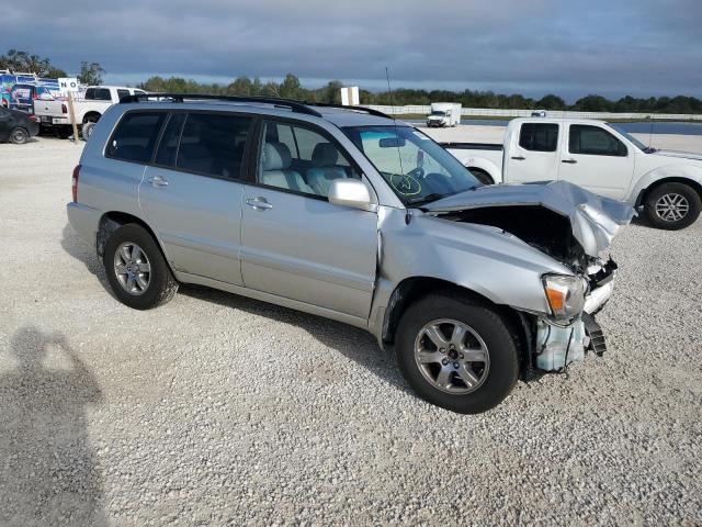 Photo 4 from auction – 2005 TOYOTA HIGHLANDER with VIN JTEEP21A950104011