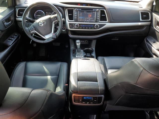 Photo 8 from auction – 2019 TOYOTA HIGHLANDER with VIN 5TDKZRFH1KS552249