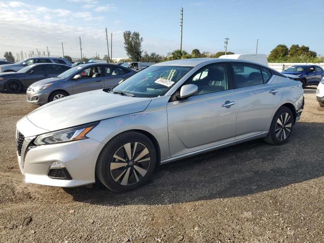 NISSAN ALTIMA SV 2022 with VIN 1N4BL4DVXNN367632 - Photo from auction