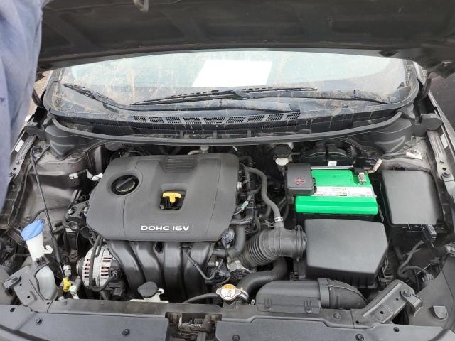 Photo 11 from auction – 2018 KIA FORTE LX with VIN 3KPFL4A77JE172345