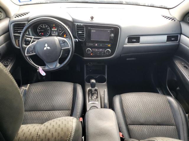 Photo 8 from auction – 2015 MITSUBISHI OUTLANDER with VIN JA4AD3A33FZ011401