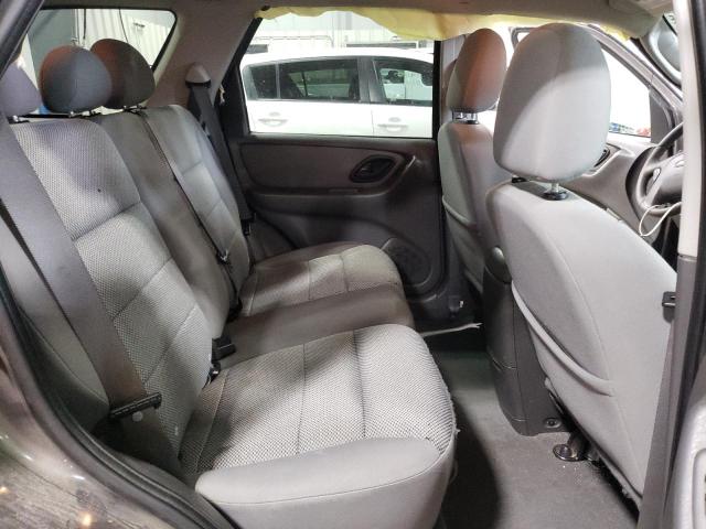 Photo 11 from auction – 2005 FORD ESCAPE XLT with VIN 1FMCU03115KA16978