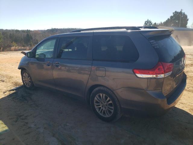 Photo 2 from auction – 2011 TOYOTA SIENNA XLE with VIN 5TDYK3DC9BS148702