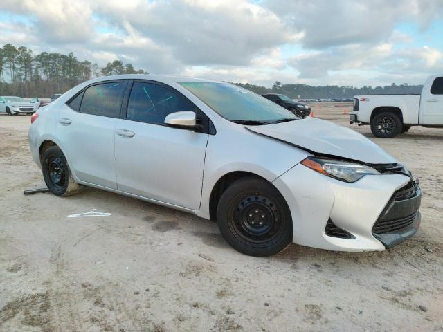 Photo 4 from auction – 2017 TOYOTA COROLLA L with VIN 5YFBURHEXHP626044