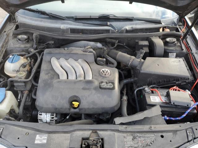 Photo 11 from auction – 2005 VOLKSWAGEN JETTA GL with VIN 3VWRK69MX5M017268