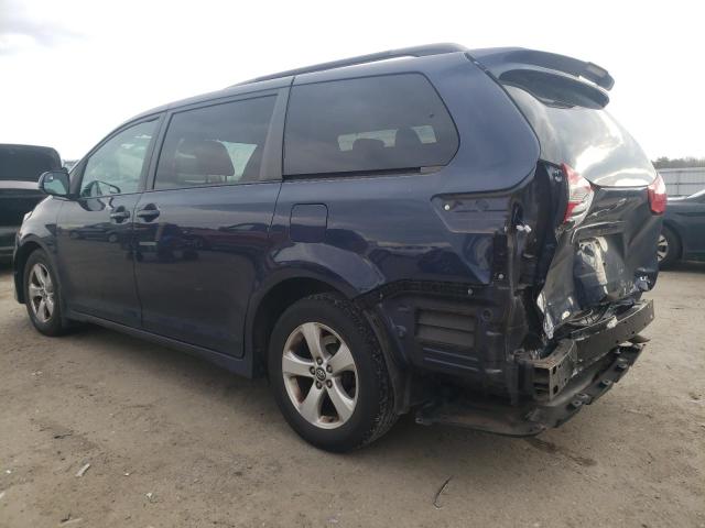 Photo 2 from auction – 2018 TOYOTA SIENNA LE with VIN 5TDKZ3DC2JS902247