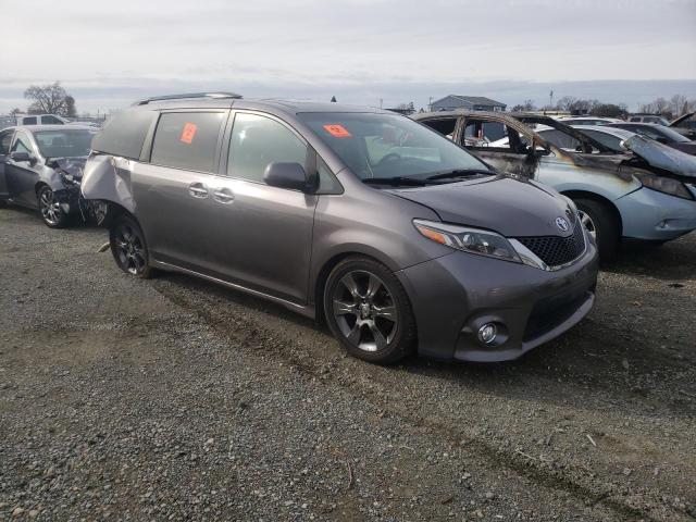 Photo 4 from auction – 2016 TOYOTA SIENNA SE with VIN 5TDXK3DC1GS749914