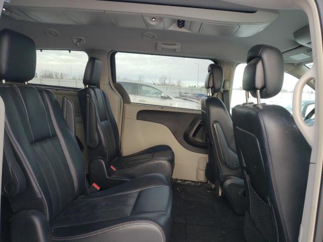 Photo 11 from auction – 2014 CHRYSLER TOWN & COU with VIN 2C4RC1CG1ER241690