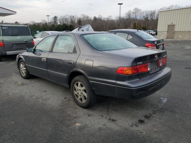 Photo 2 from auction – 2001 TOYOTA CAMRY LE with VIN 4T1BF28K01U962667