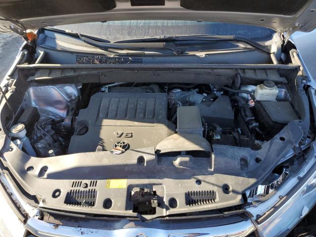 Photo 12 from auction – 2016 TOYOTA HIGHLANDER with VIN 5TDKKRFHXGS504650