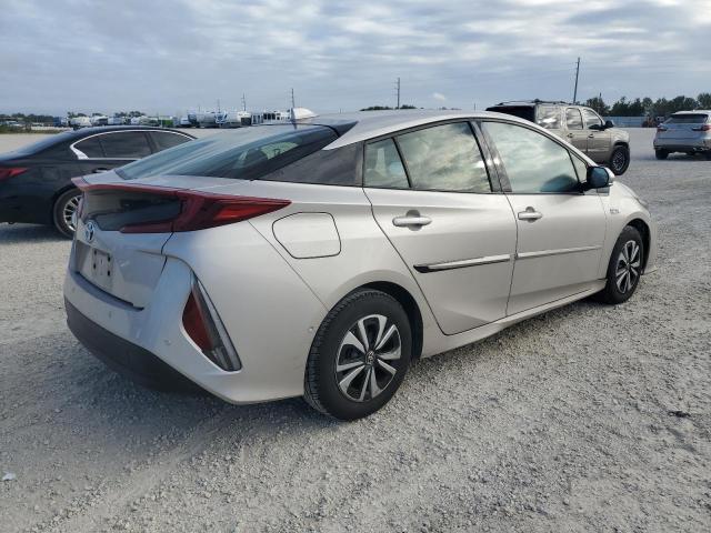 Photo 3 from auction – 2017 TOYOTA PRIUS PRIM with VIN JTDKARFP2H3026737
