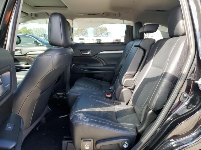 Photo 10 from auction – 2019 TOYOTA HIGHLANDER with VIN 5TDKZRFH1KS552249