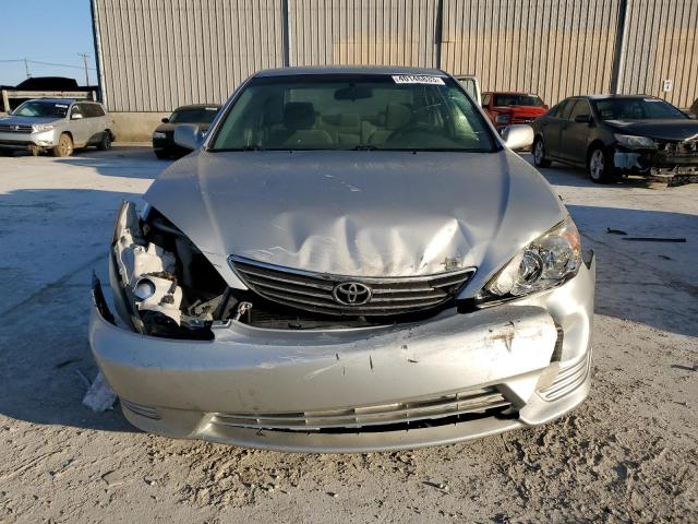 Photo 5 from auction – 2005 TOYOTA CAMRY LE with VIN 4T1BE30K95U425094