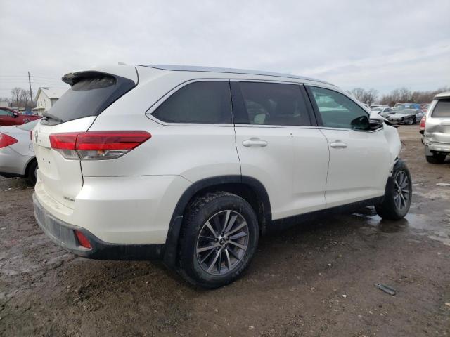 Photo 3 from auction – 2019 TOYOTA HIGHLANDER with VIN 5TDJZRFH1KS612073