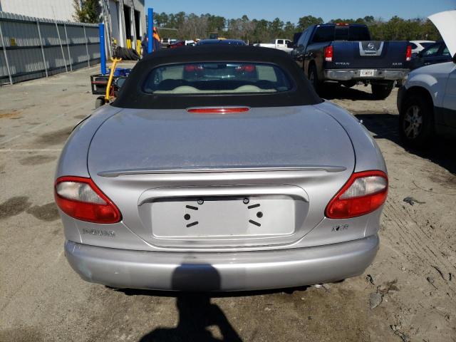 Photo 6 from auction – 2000 JAGUAR XKR with VIN SAJJA42B7YPA03217