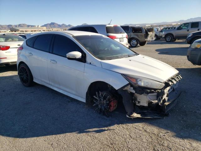 Photo 4 from auction – 2017 FORD FOCUS ST with VIN 1FADP3L92HL299614