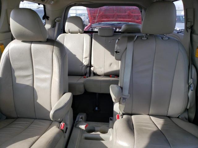 Photo 10 from auction – 2014 TOYOTA SIENNA XLE with VIN 5TDYK3DC0ES424222