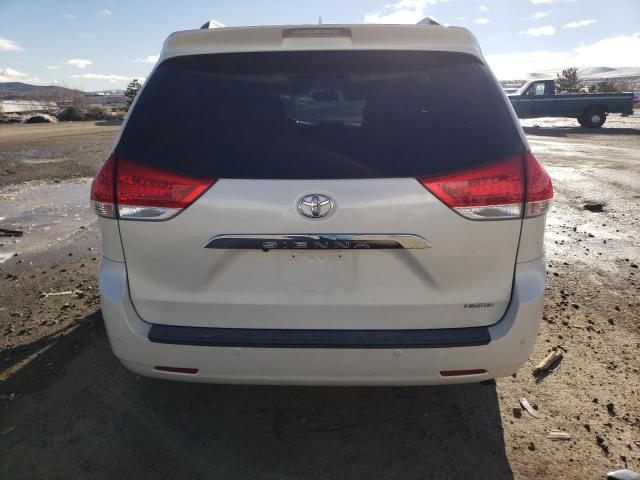 Photo 6 from auction – 2011 TOYOTA SIENNA XLE with VIN 5TDYK3DC2BS004716