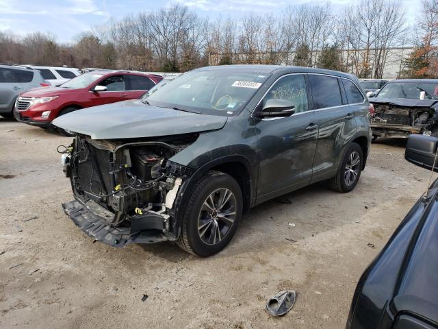 TOYOTA HIGHLANDER 2017 with VIN 5TDBZRFH4HS467317 - Photo from auction