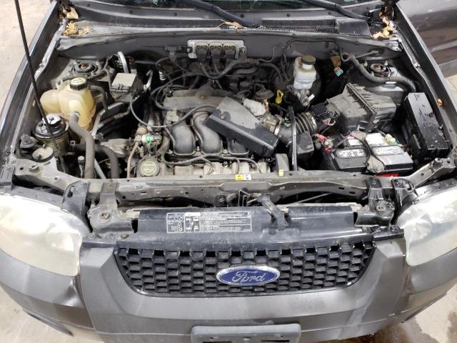 Photo 12 from auction – 2005 FORD ESCAPE XLT with VIN 1FMCU03115KA16978