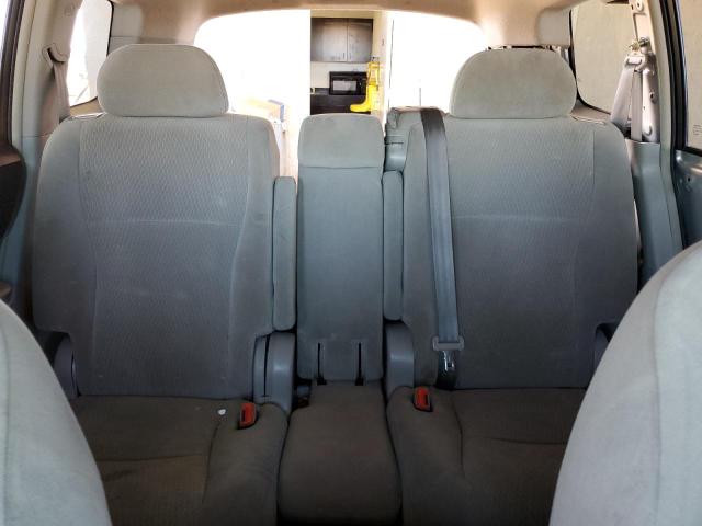 Photo 10 from auction – 2010 TOYOTA HIGHLANDER with VIN 5TDZK3EH4AS001359
