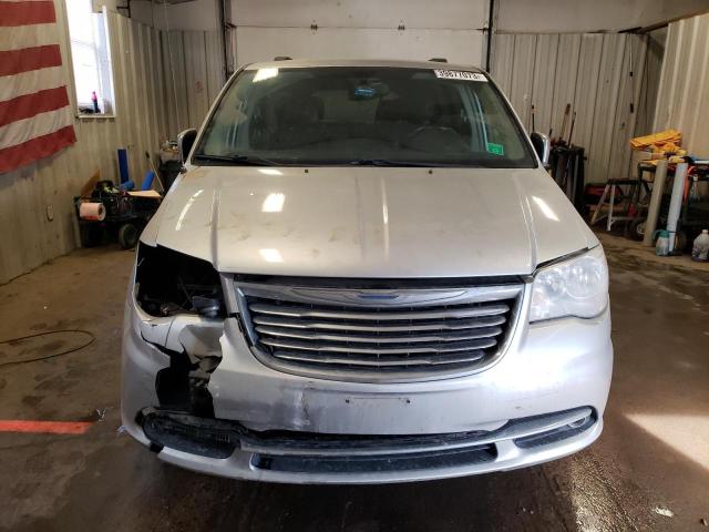 Photo 5 from auction – 2012 CHRYSLER TOWN & COU with VIN 2C4RC1CG3CR119314