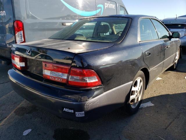 Photo 3 from auction – 2000 LEXUS ES 300 with VIN JT8BF28G3Y5081304