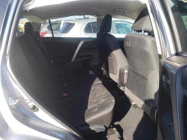Photo 11 from auction – 2017 TOYOTA RAV4 LE with VIN 2T3ZFREV0HW318822