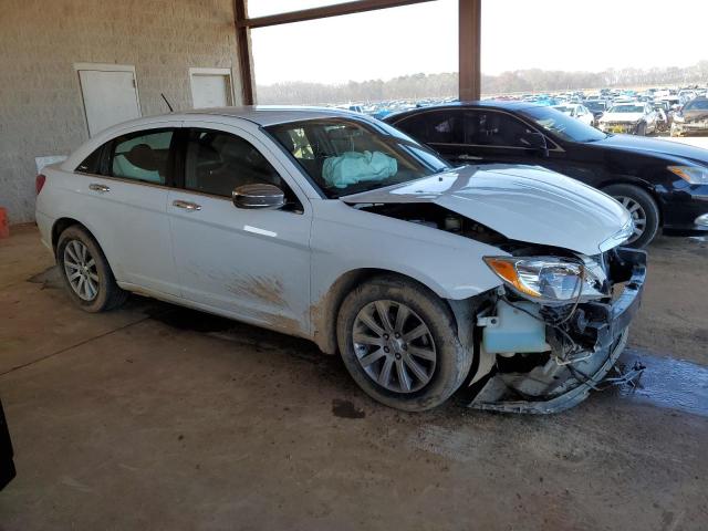 Photo 4 from auction – 2014 CHRYSLER 200 LIMITE with VIN 1C3CCBCG7EN156785