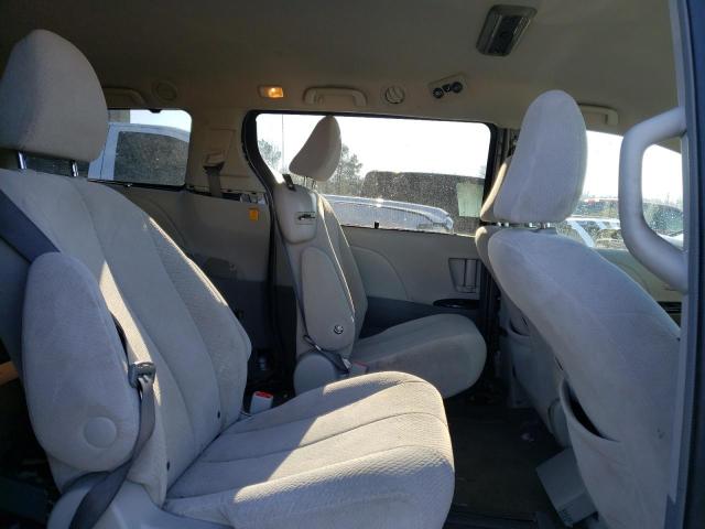 Photo 11 from auction – 2011 TOYOTA SIENNA LE with VIN 5TDKK3DC3BS132338