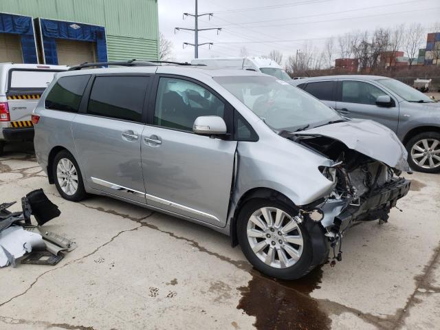 Photo 4 from auction – 2015 TOYOTA SIENNA XLE with VIN 5TDYK3DC1FS646849