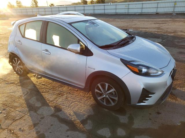 Photo 4 from auction – 2018 TOYOTA PRIUS C with VIN JTDKDTB33J1607365