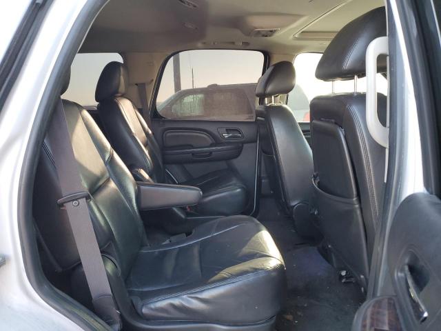 Photo 11 from auction – 2011 GMC YUKON DENA with VIN 1GKS1EEF8BR197003