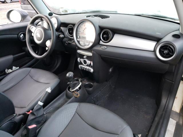 Photo 8 from auction – 2008 MINI COOPER with VIN WMWMF33588TT64554